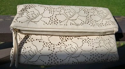 Cartera Urban Expressions Foto 1 de 4