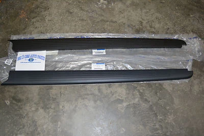2004-2005 Ford F-150 Style Side 5.5' molduras de tampa de trilho direito e esquerdo novo OEM - Imagem 1 de 4