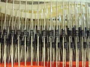 6O 200 Stück 1N5819 Diode Standard Schottky Dioden Gleichrichter Durchsteckloch DO-41 - Bild 1 von 1
