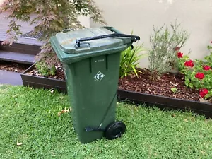 BLOP - Bin Lid Opener 120 Litre Hands Free A Great Gift (Bin Not Included) - Picture 1 of 8
