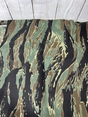 Camouflage Cotton Polyester Fabric 2 Yards 60 Wide Med Weight Unbranded Vintage - Image 1 of 4