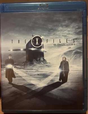 Like NEW: The X-Files the Complete Season 2 Bluray - Image 1 of 2