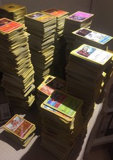 100 verschiedene Pokemon Karten mit holos/Stern (deutsch) => Ideal als Geschenk