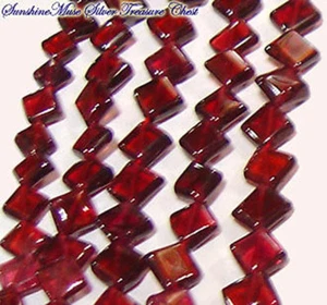 RED PURPLE GARNET 5-8MM FLAT DIAMOND SQUARE BEADS 14"Std T802 - Picture 1 of 1