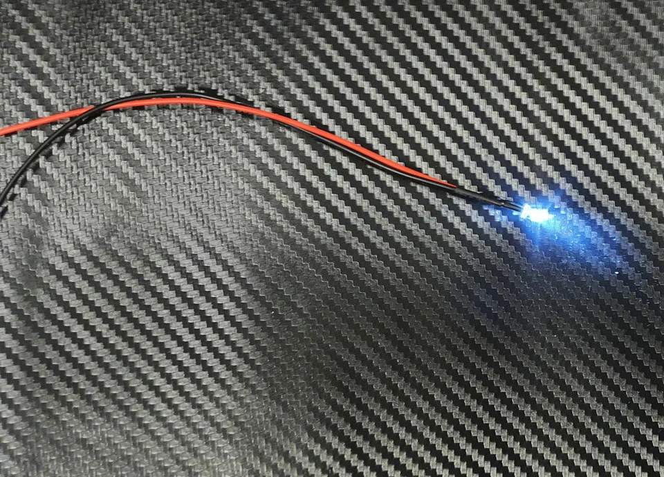 LED 5mm WEISS 6 - 12 Volt fertig verlötet Modell-Beleuchtung Eisenbahn RC-Car - Bild 1 von 1
