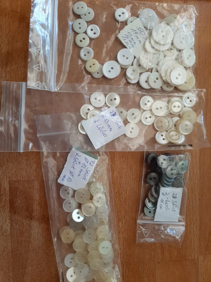 2-Loch Knöpfe für Hemden und Blusen - Bild 1 von 4