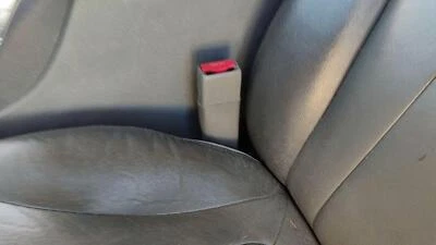 Chevy Trail Blazer 2002-2004 conductor cinturón de seguridad delantero izquierdo hebilla receptor OEM Foto 1 de 4