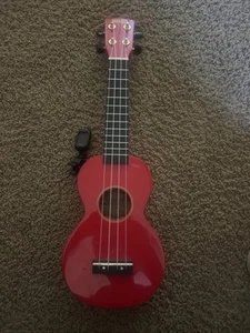 Mahalo Red Ukulele Model N with Digital Tuner - Lightly Used, Great Condition! - Picture 1 of 2