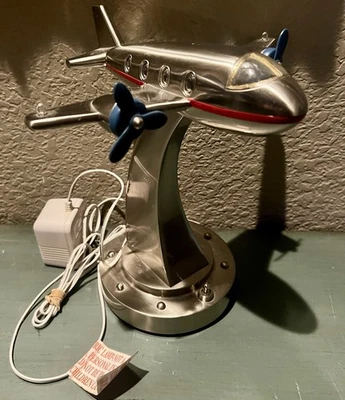 Lámpara de luz nocturna para avión Pottery Barn Kids PBK 10" Heavy Metal Works Foto 1 de 2