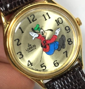 Orologio VINTAGE DISNEY GOOFY BACKWARDS Lorus di Seiko V516-6A00 LEGGI - Foto 1 di 10