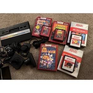 Retro Atari 2600 Jr. Junior Konsolen System mit 1 Joystick, Paddles und 4 Spielen - Bild 1 von 4