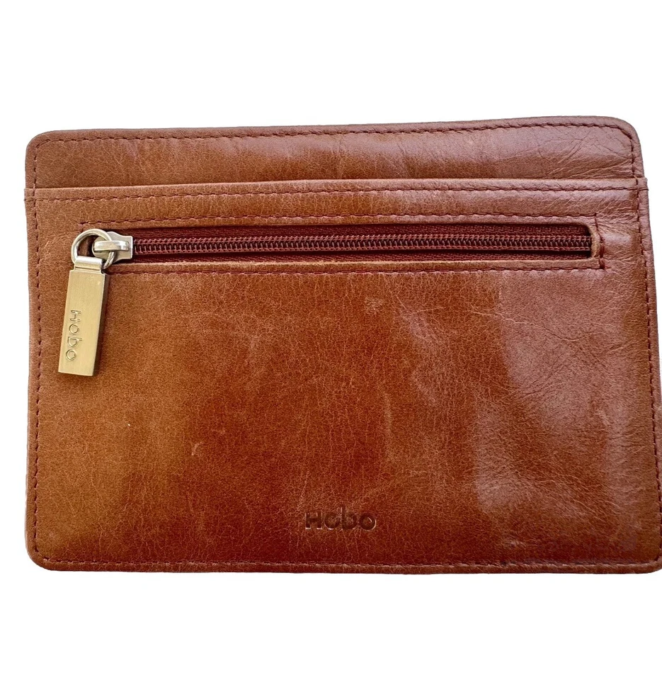 TARJETERO/CARTERA HOBO INTERNACIONAL CUERO MARRÓN Foto 1 de 3