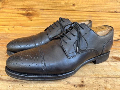 Scarpe eleganti Gucci in pelle nera con lacci punta forata taglia UK 7 US 8