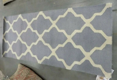 SILVER / IVORY 2'-6" X 6' Stained Rug, Reduced Price 1172560431 CAM121D-26 - Image 1 of 3