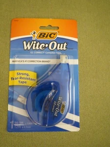 BIC - Wite-Out EZ Correct Tape - 39,3 Fuß - 1er-Packung - #50523, blaue Kunststoffhülle - Bild 1 von 3