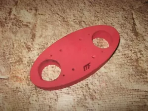 Vintage RC Trinity Matt Francis Motor Stand Foam Red (1) Used - Picture 1 of 1