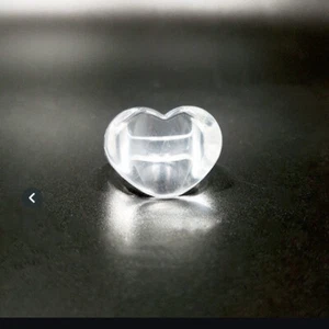 Clear Heart Shape Chunky Wide Plastic Ring - NEW!! Retro 80's - SMALL SIZE - Picture 1 of 6