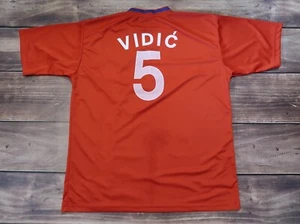 Camiseta de fútbol nacional de Serbia VIDIC #5 roja, talla M para hombre - Imagen 1 de 16