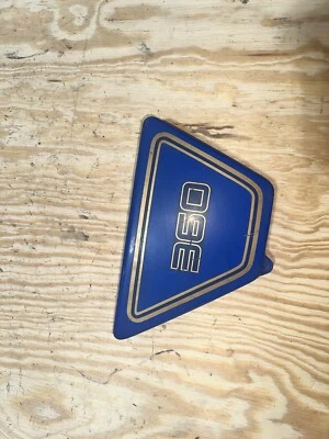1976  1977 YAMAHA XS 360  XS400 RIGHT PLATIC SIDE COVER - Image 1 of 4