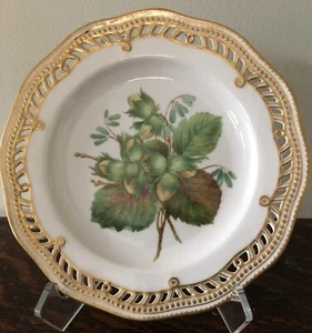 Royal Copenhagen Flora Danica Reticulated Fruit Plate - Picture 1 of 6