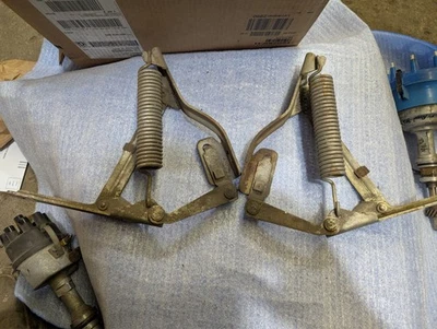 Pr R&L 1975-93 VOLVO 240 242 244 245 264 265 Bisagra de capó para pasajero Bonito usado Foto 1 de 4