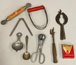 Lote de 9 herramientas de cocina vintage caja de especias de madera de aluminio - Imagen 1 de 14