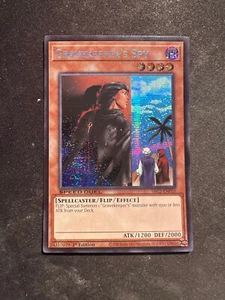 Gravekeeper's Spy - SBC2-ENF10 - Prismatic Secret Rare- Speed Duel N/M - Foto 1 di 2