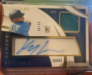 2020 Panini Immaculate Clutch Rookies Relics 08/99 Kyle Lewis #CR-12 Rookie Auto - Foto 1 di 1