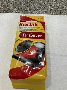 Kodak Funsaver 35mm 27 Exposure Single Use Camera - Picture 1 of 5