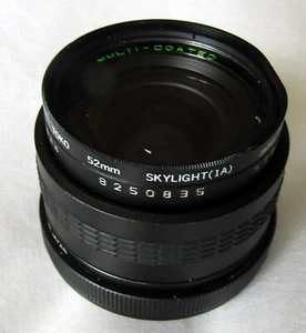 MAKINON 28mm PRIME LENS FITTED WITH A TOKO 52mm SKYLIGHT(1A). CONTEX/YASHICA FIT - Picture 1 of 10