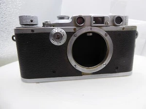 Leica IIIa 1939 35 mm telémetro cuerpo de cámara solo velocidades + obturador funcionando bien - Imagen 1 de 16