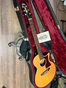 2000 Guild Songbird S4CE E/ Acoustic  Guitar 4-Band Preamp USA-Made  w/OHC - Picture 1 of 11