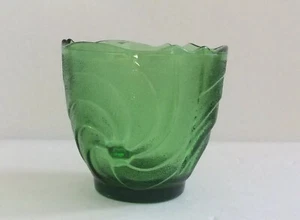E.O. vintage Maceta de jarrón de vidrio verde Brody patrón de remolino Cleveland EE. UU. - Imagen 1 de 6