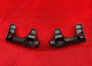 15-19 SUBARU OUTBACK REAR RIGHT & LEFT BUMPER BRACKET MOUNT GUIDE SUPPORT SET - Picture 1 of 9