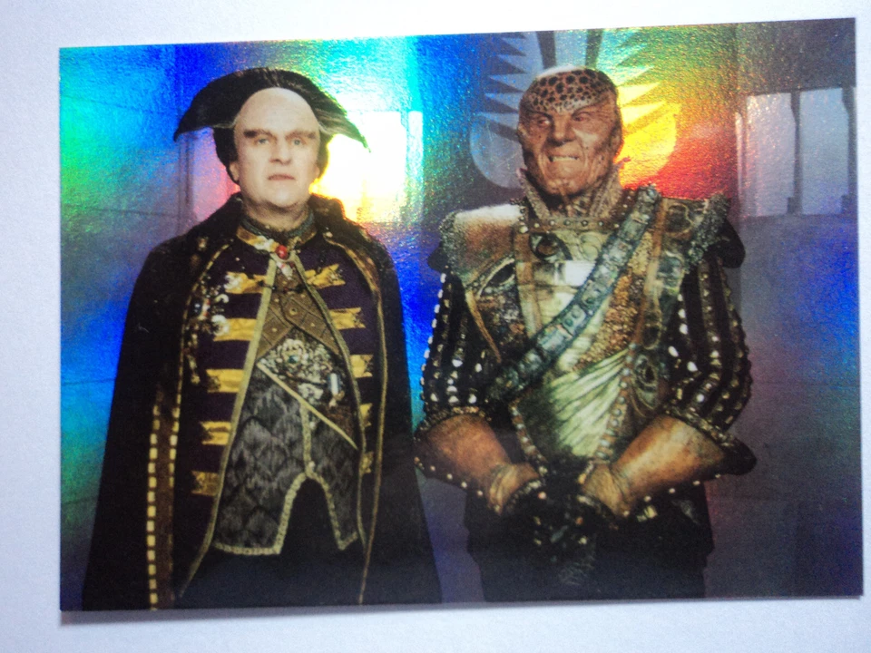 1995 FLEER ULTRA BABYLON 5 - PRISMATIC FOIL CARD - ( 5 OF 8 ) - G'KAR & LONDO - Image 1 of 4