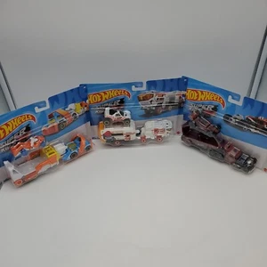 HOT WHEELS LOT of 3 SUPER RIGS - Haul-Teration, Red Planet Transport, & Rat Rig - Picture 1 of 7