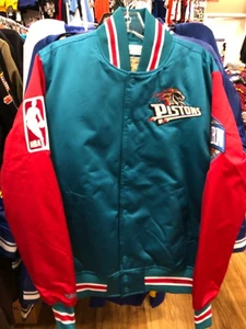 DETROIT PISTONS NBA SATIN JACKE MITCHEL & NESS HERREN BIG LOGO TÜRKIS/ROT VINTAGE - Bild 1 von 12
