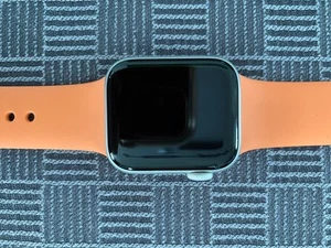 Apple Watch Series 5 - Bild 1 von 3