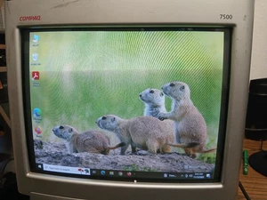 Compaq CV7500 PE1164U 17" CRT Color Monitor VGA 15-Pin AS-IS - Picture 1 of 16