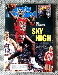 Michael Jordan Sports Illustrated - 16 de mayo de 1988 - "NBA Playoffs SKY HIGH" - Imagen 1 de 5
