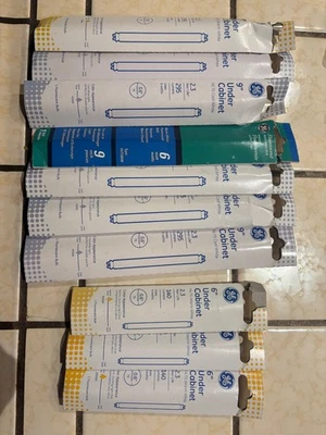 GE F6T5 and F4T5 Flourescent bulbs  TEN PAK - Image 1 of 3