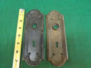 Pair vintage antique door knob back plates. Steel. Lot of 2. Key hole - Picture 1 of 7