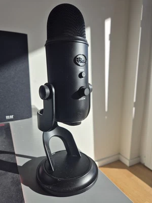 Blue Yeti USB microphone, black, rarely used - Bild 1 von 4