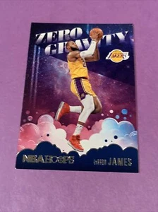 2020-21 Panini NBA Hoops Zero Gravity LeBron James #10-LA Lakers - Foto 1 di 2