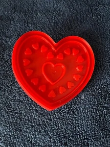 Hallmark Heart Shaped Cookie Cutter-Plastic-3"-Pre-owned - Picture 1 of 2