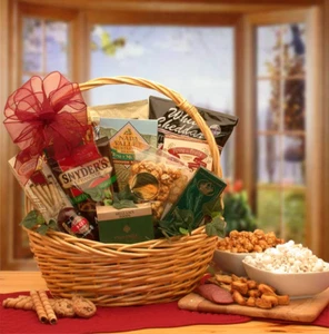Snack Attack Gift Basket – Sweet & Savory Snack Variety Box - Picture 1 of 3