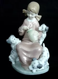 LLADRO GIRL WITH DALMATIANS - HONEY LICKERS RETIRED PORCELAIN FIGURINE # 1248 - Picture 1 of 12