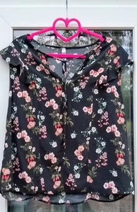 Hübsches schwarzes geblümtes Boho-Top, Größe 14 von Henry Holland. 🖤🩷🤍💚❤️ - Bild 1 von 5