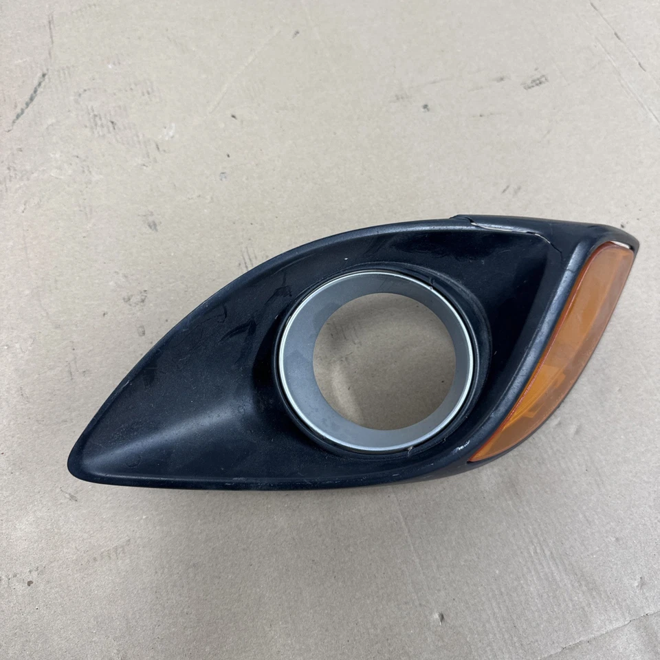 2009-2012 Mazda Mx-5 Front Driver Fog Light Trim Bezel - Nh18-50-C21 OE - Image 1 of 4