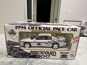 1994 Official Pace Car Brickyard 400 Chevrolet Monte Carlo 1/25 Scale - Promo - Picture 1 of 2